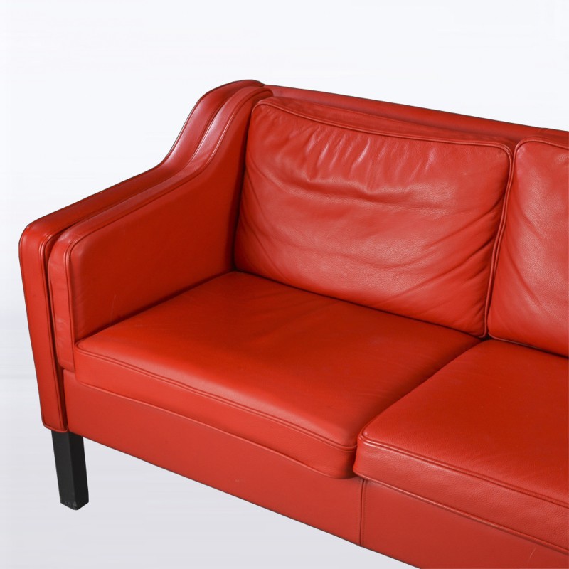 Vintage 3 seater sofa in red leather by Hurup Mobelfabrik, Denmark