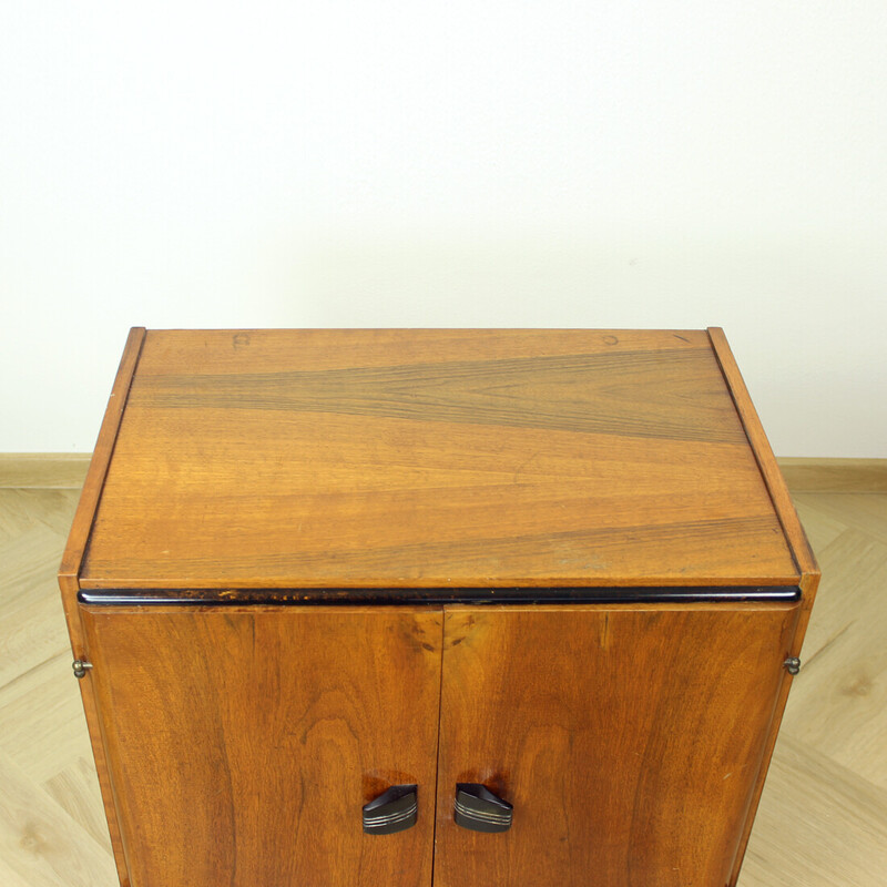 Art Deco vintage sideboard in oakwood and walnut veneer, Czechoslovakia 1940s