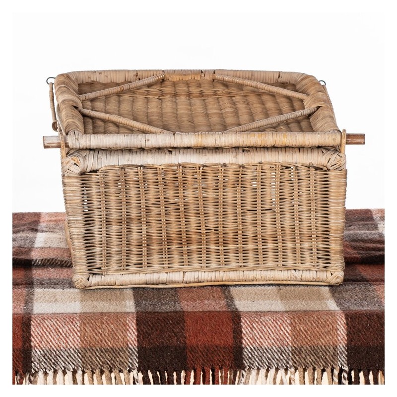 Vintage wicker picnic basket and seat, 1950s