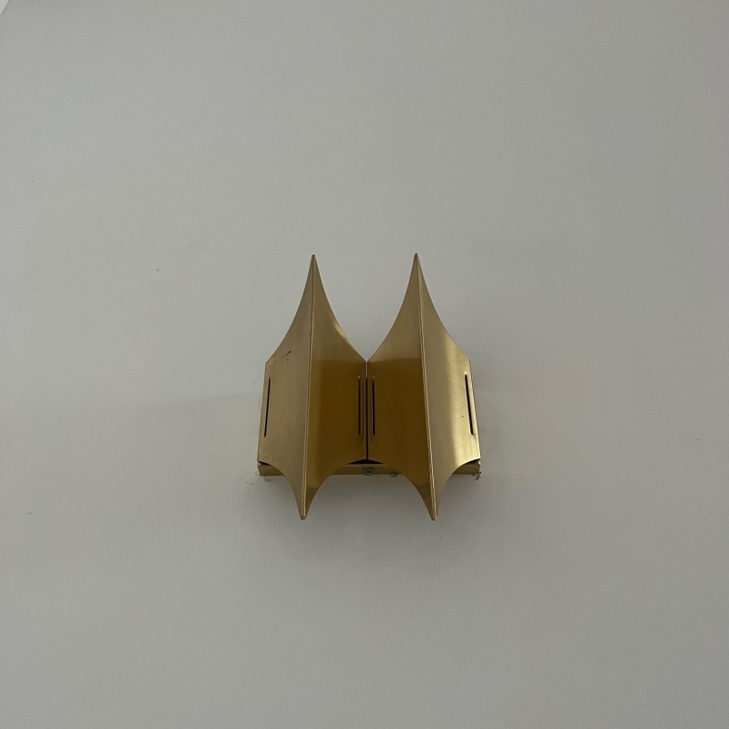 Vintage "Gothic 2" wall lamp in brass by Bent Karlby for Lyfa, Denmark 1960s