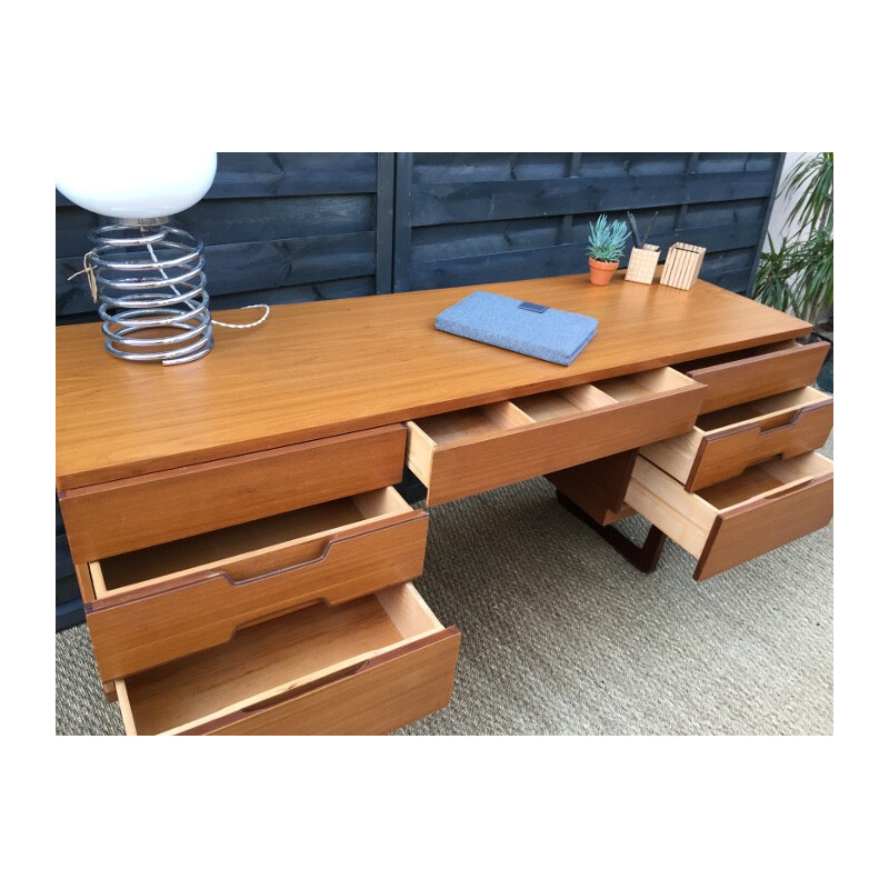 Teak desk with U feet by Uniflex - 1960s