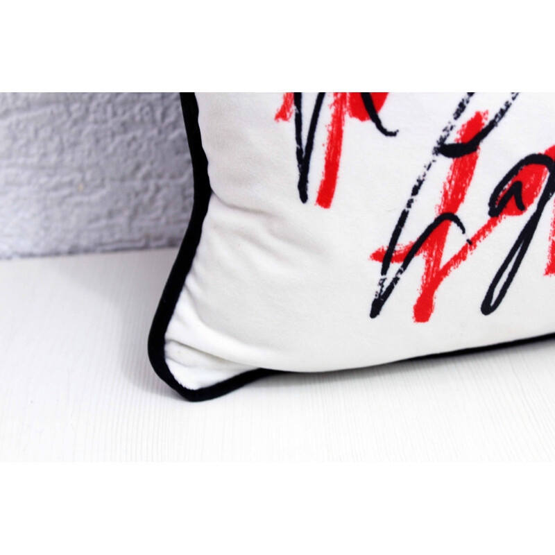 Coussin vintage Choupette de Karl Lagerfeld