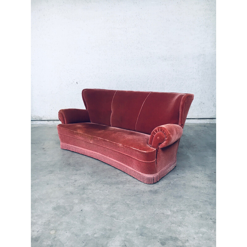 Vintage Art Deco rosa Samt 3-Sitzer Sofa mit Fransen, Italien 1930-1940s