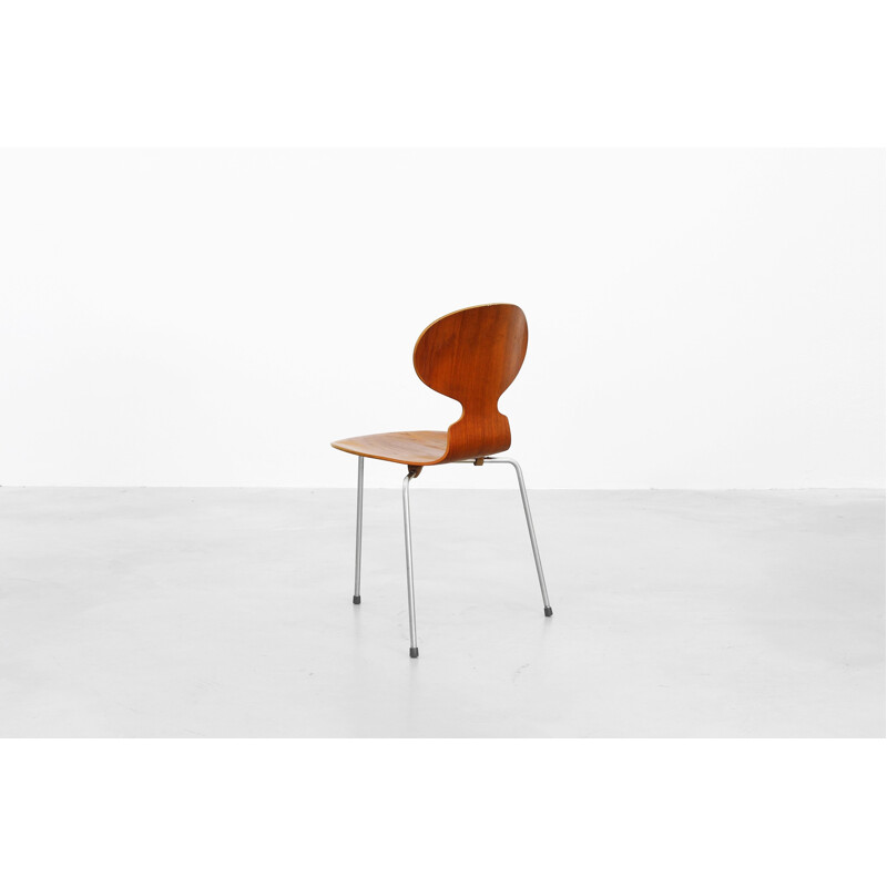 Ensemble de six chaises en teck et en acier modèle 3100 de Arne Jacobsen pour Fritz Hansen - 1950