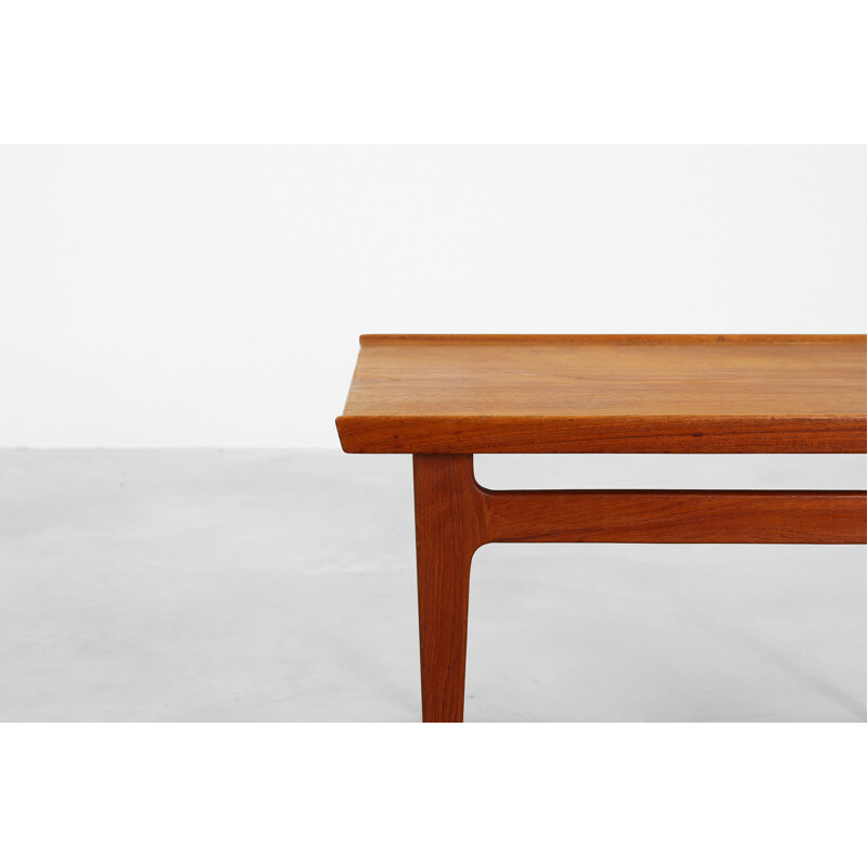 Coffee table in teak by Finn Juhl for France & Daverkosen Søn - 1950s