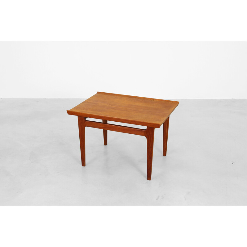 Coffee table in teak by Finn Juhl for France & Daverkosen Søn - 1950s