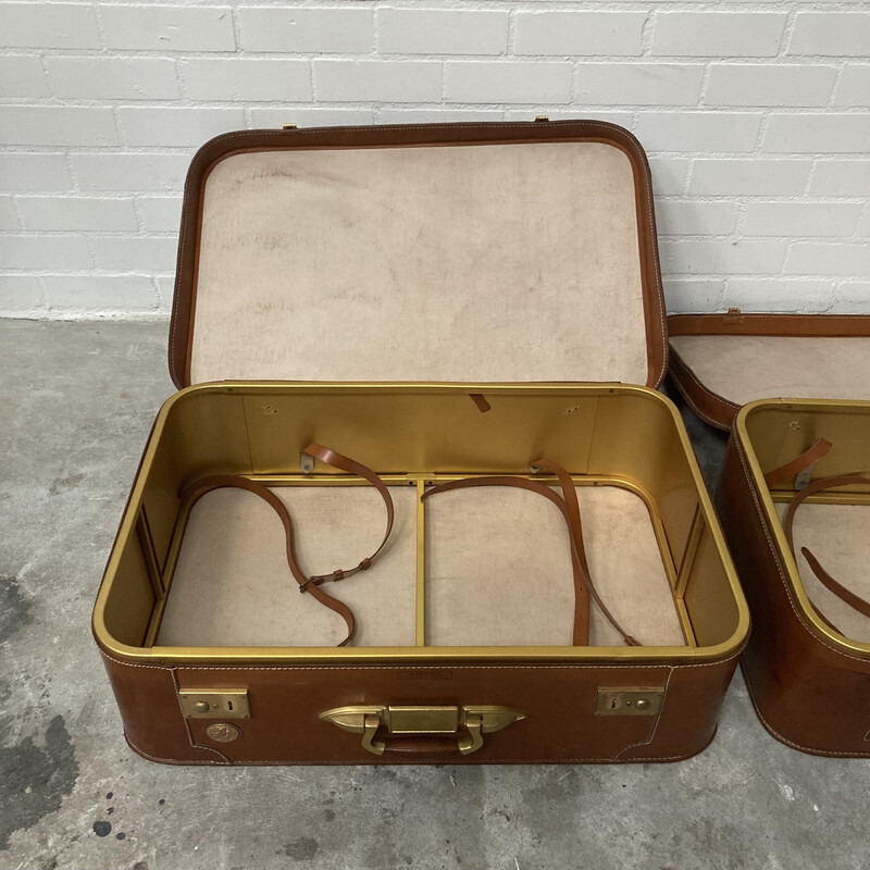 Paire de valises vintage en cuir, Suisse