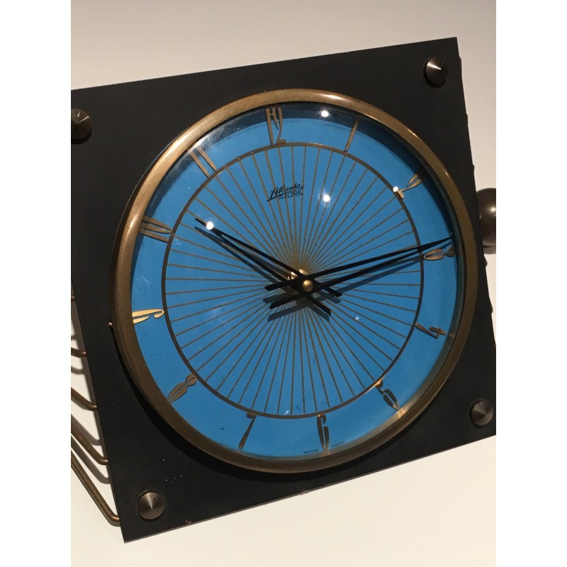Reloj vintage de metal lacado, cristal y latón, 1950