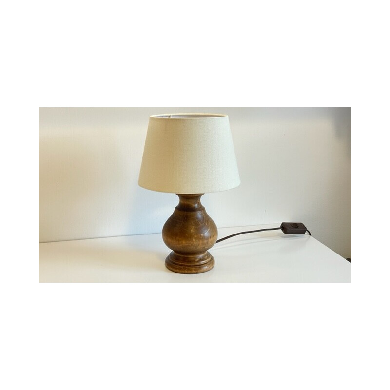 Vintage gedraaide houten landelijke lamp