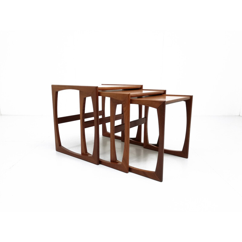 Set of 3 nesting tables model Quadrille by R.Bennett for G-PLAN - 1960s