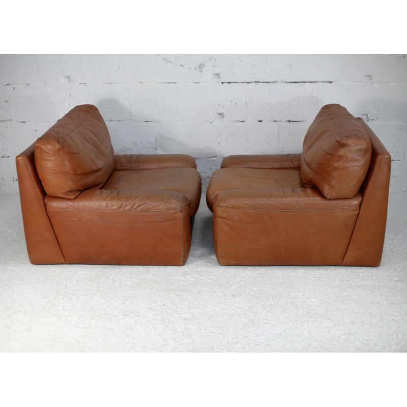 Pareja de sillones vintage de cuero "cervato" de Gerard Guermonprez, Francia 1975