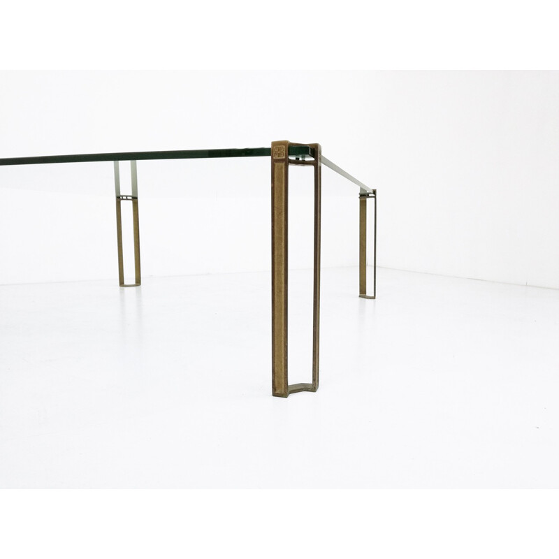 Coffee table in brass and glass by Peter Ghyczy - 1970s