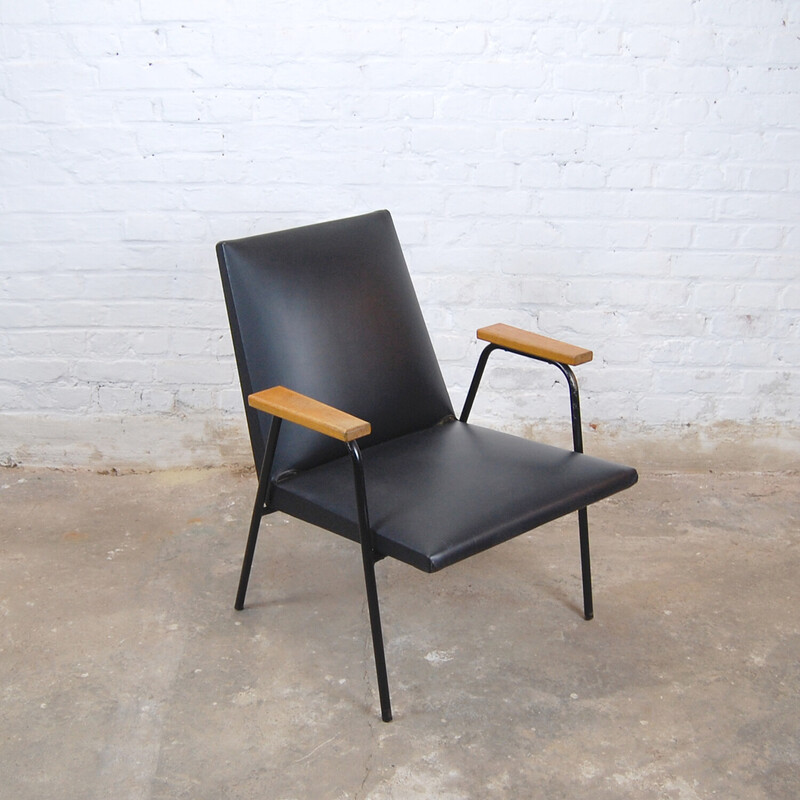 Vintage "Robert" fauteuil in hout, kunstleer en staal van Pierre Guariche voor Meurop, 1962-1967