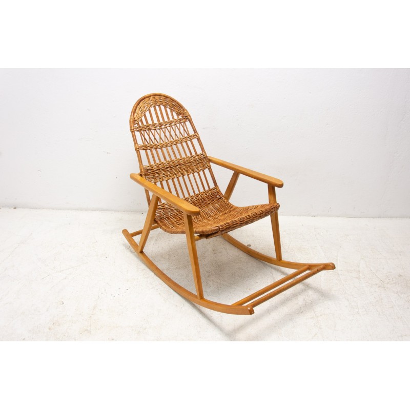 Chaise à bascule vintage en osier, Tchécoslovaquie 1960