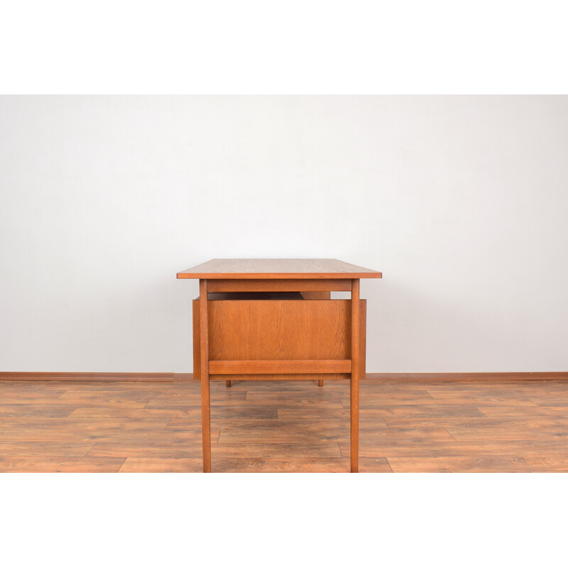 Mid-century Danish freestanding oakwood desk, 1960s