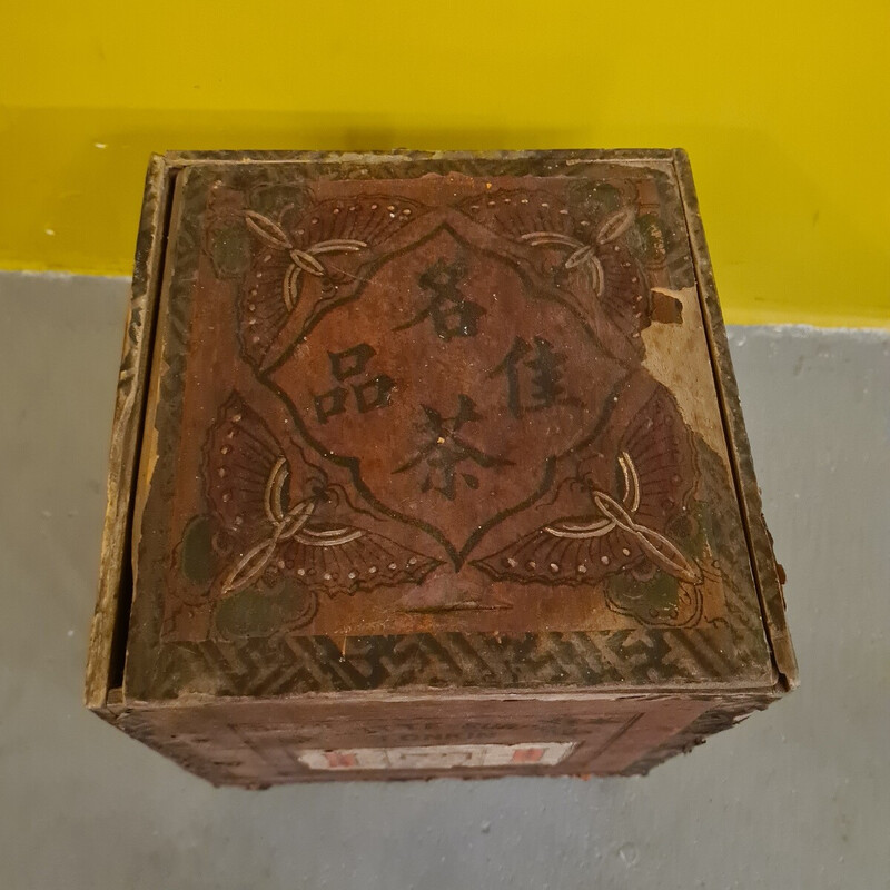 Vintage tea box Caissette Surprise Tonkin, 1910