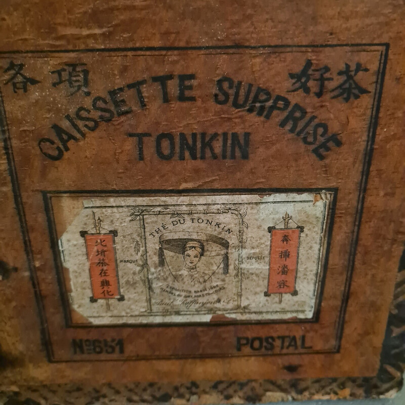 Scatola da tè vintage Caissette Surprise Tonkin, 1910