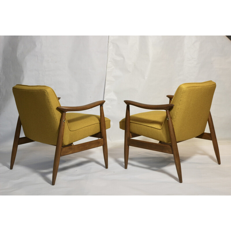 Paar vintage Gfm-87 fauteuils van Juliusz Kedziorek, 1960