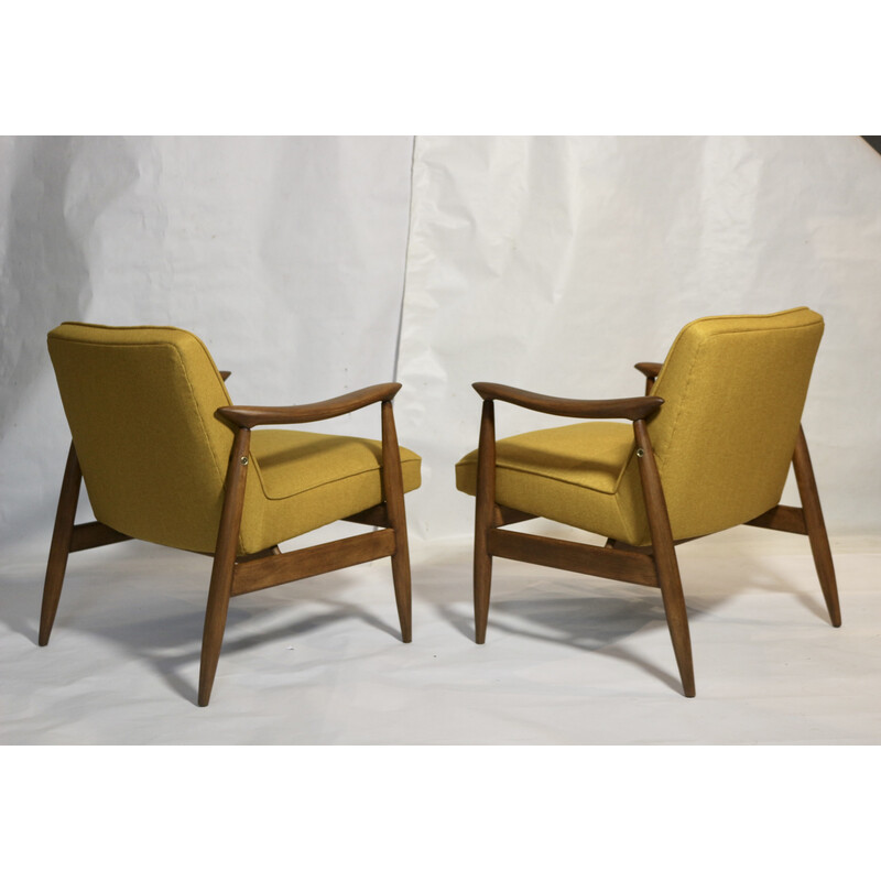 Pair of vintage Gfm-87 armchairs by Juliusz Kedziorek, 1960