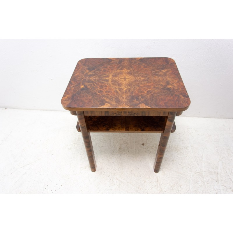 Mesa de café Vintage Art Deco burl nogueira, Checoslováquia 1930