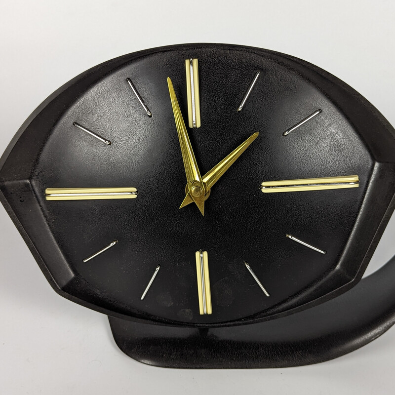 Horloge vintage en bakélite et laiton par Prim, Tchécoslovaquie 1950