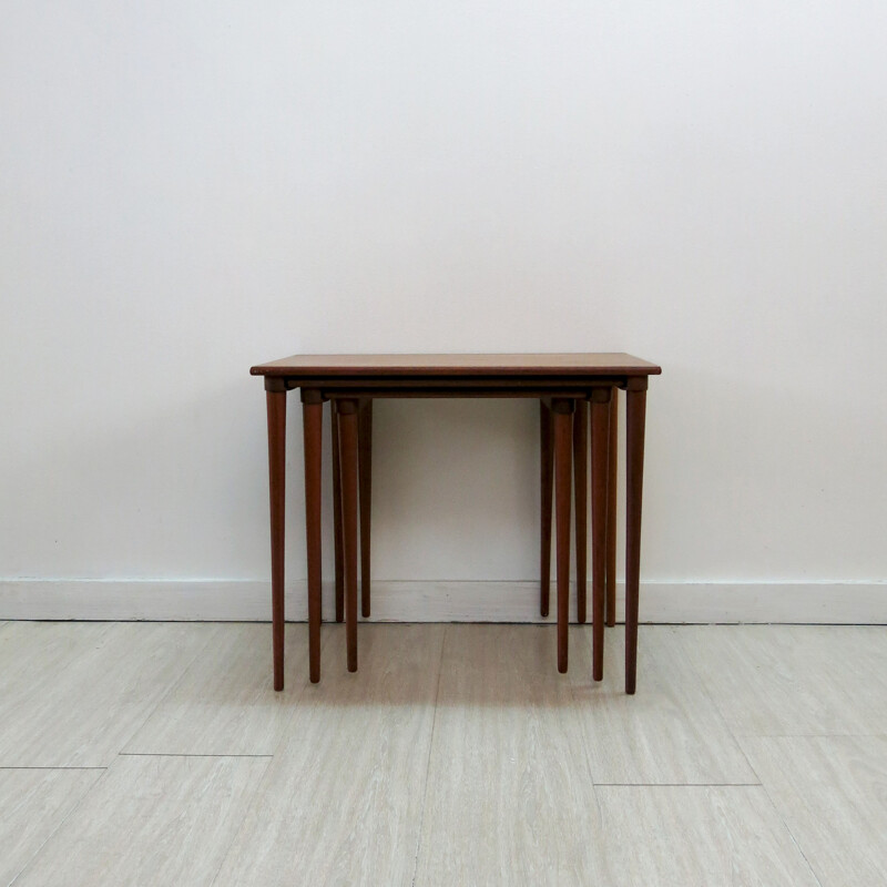 Set of 3 vintage nesting tables, Poul Hundevad - 1960s