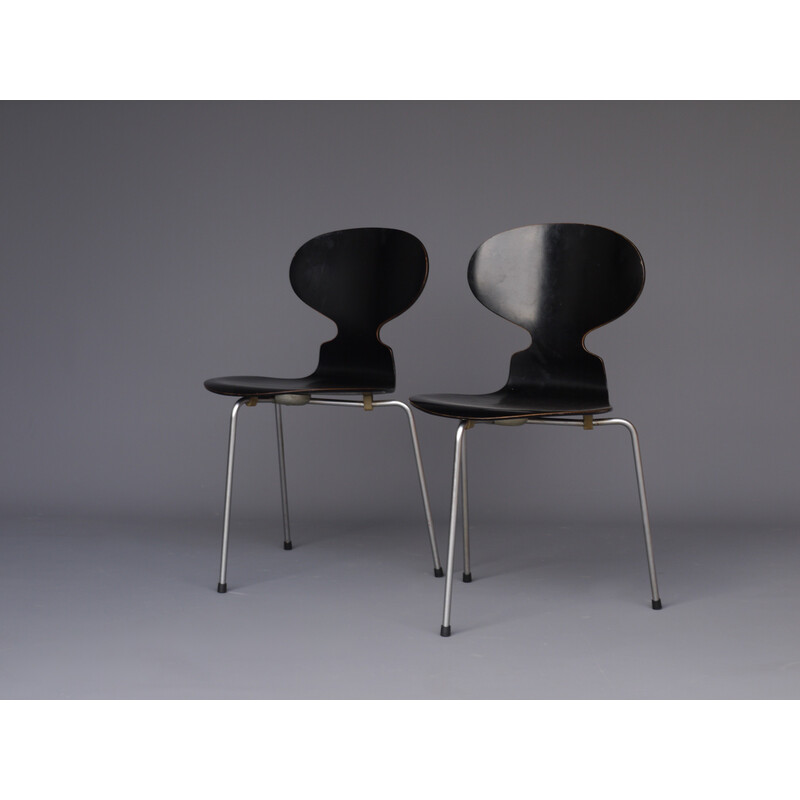 Coppia di sedie Ant vintage di Arne Jacobsen per Fritz Hansen, anni '50