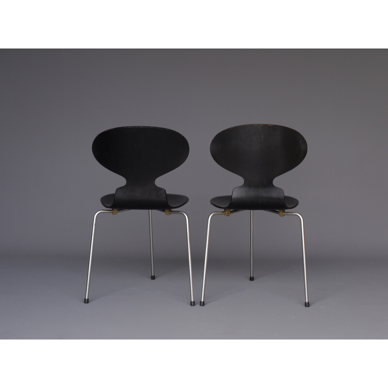 Coppia di sedie Ant vintage di Arne Jacobsen per Fritz Hansen, anni '50