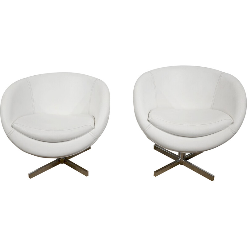 Pair of vintage leatherette ball chairs by Carlo Bimbi, Italy 1970s
