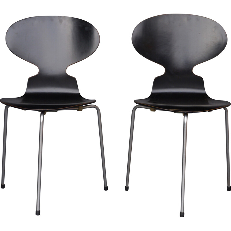 Coppia di sedie Ant vintage di Arne Jacobsen per Fritz Hansen, anni '50