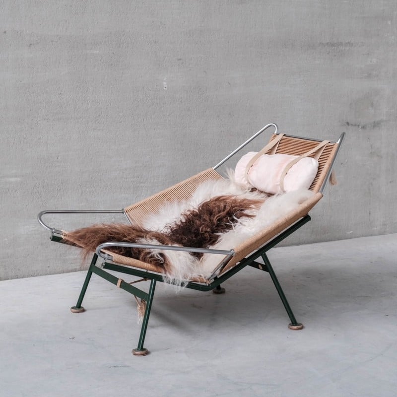 Vintage wooden "Flag Halyard" lounge chair by Hans J. Wegner for Getama, Denmark 1950s