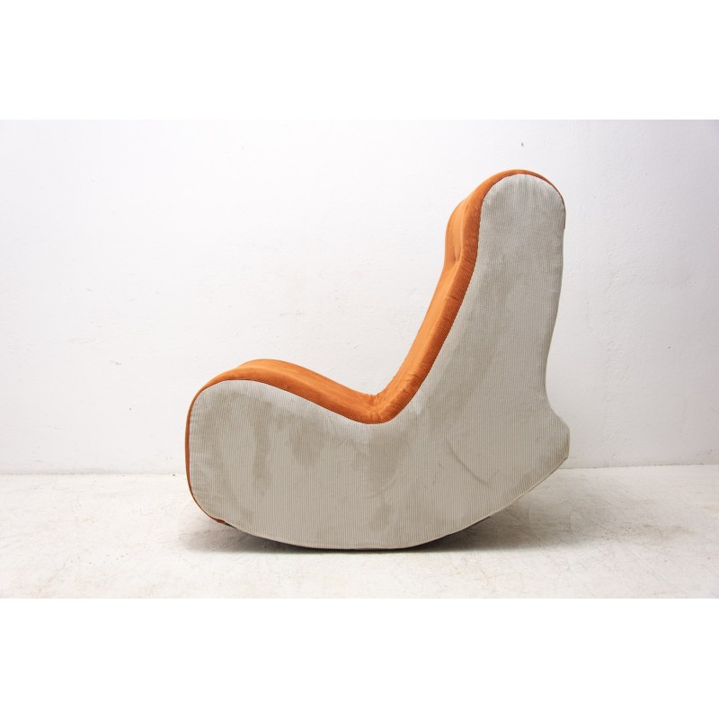 Chaise à bascule vintage en mousse et tissu, Tchécoslovaquie 1980