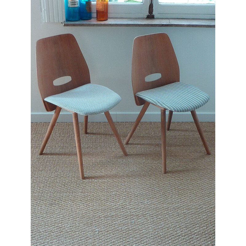 Pair of vintage beechwood chairs - 1950s