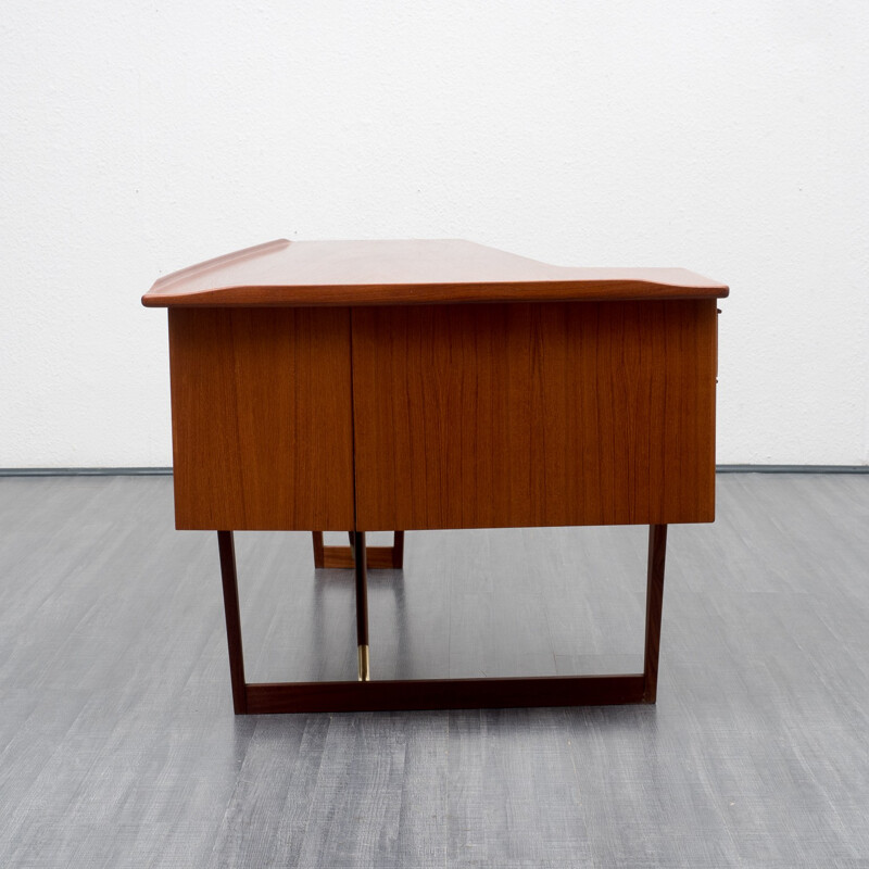 Boomerang desk, Peter Løvig Nielsen - 1950s 