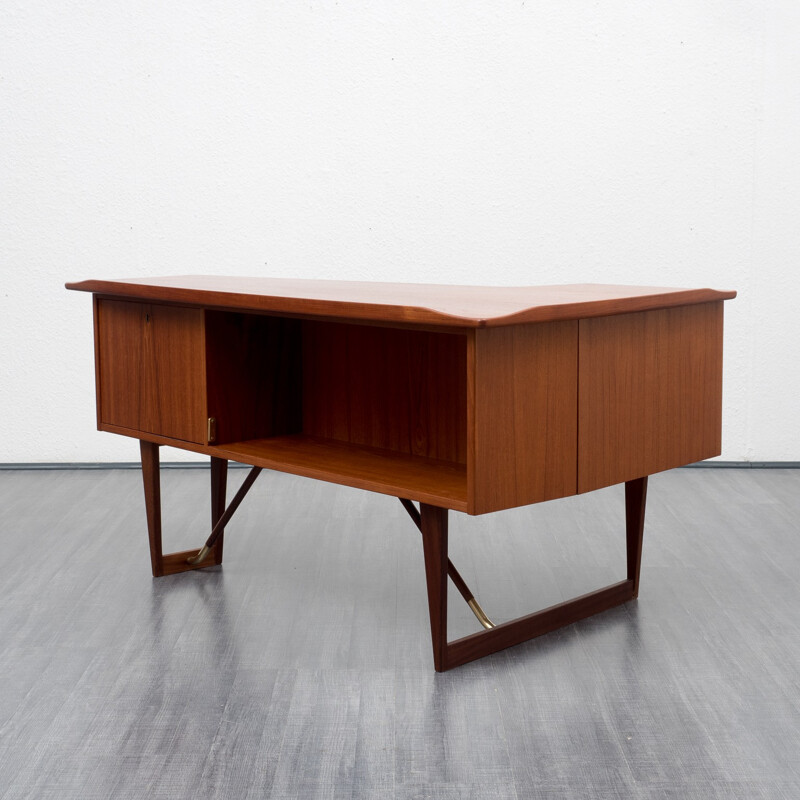 Boomerang desk, Peter Løvig Nielsen - 1950s 