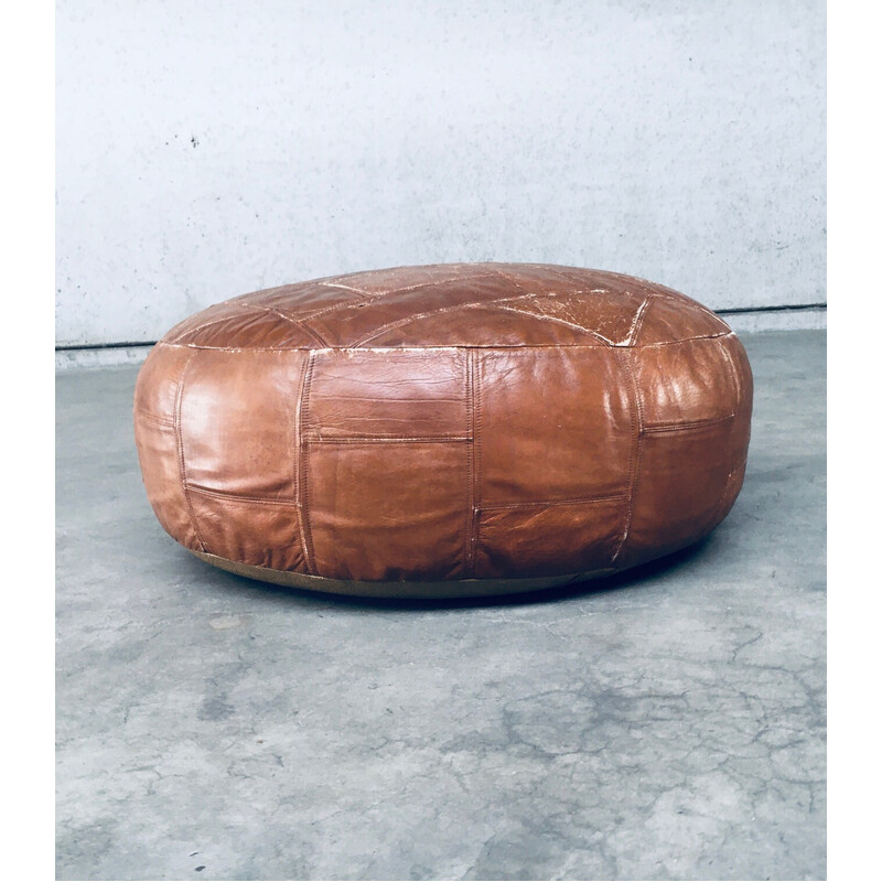 Pouf vintage en cuir patchwork, Maroc 1970