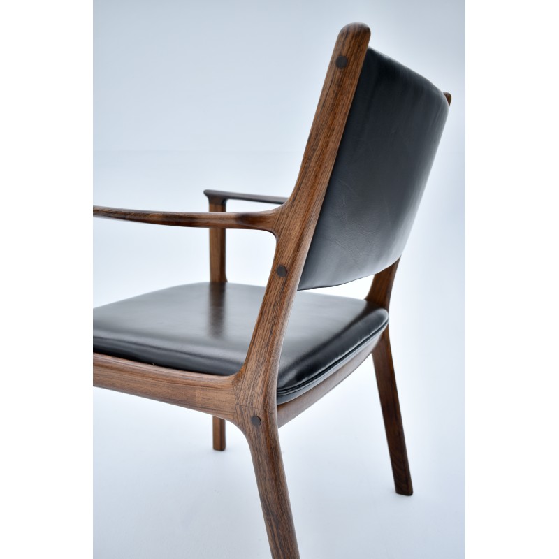 Mid century Danish model Pj412 rosewood and leather armchair by Ole Wanscher for P. Jeppesen