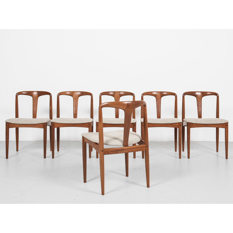 Set of 6 mid century Danish Juliane chairs in teak by Johannes Andersen for Uldum, 1960s