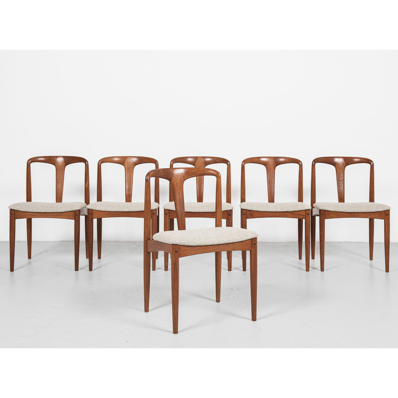 Set of 6 mid century Danish Juliane chairs in teak by Johannes Andersen for Uldum, 1960s