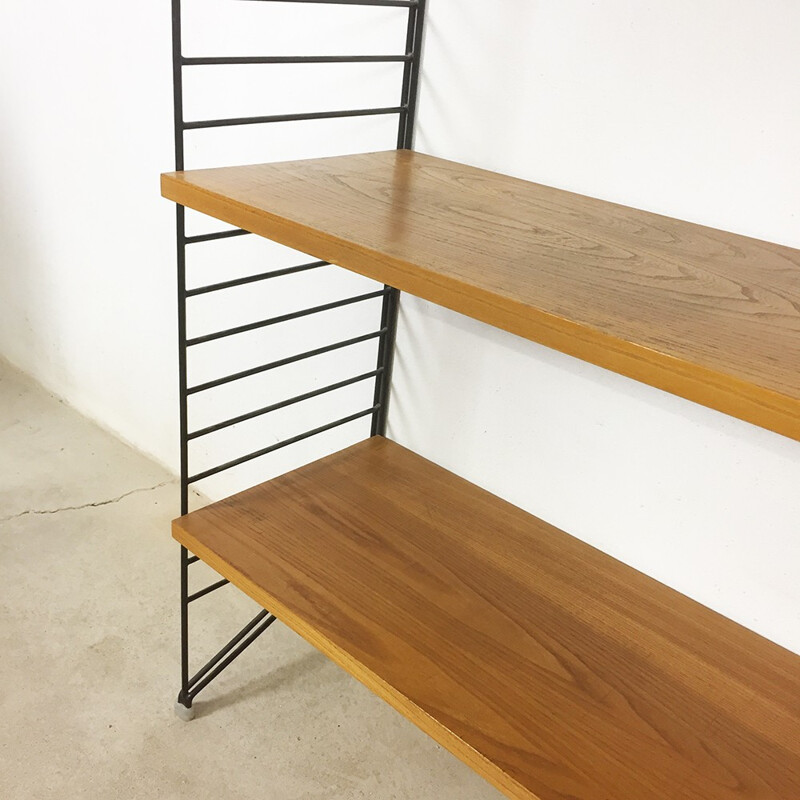 Standing ladder wall unit in elm wood by Nisse Strinning for String Design AB - 1960s