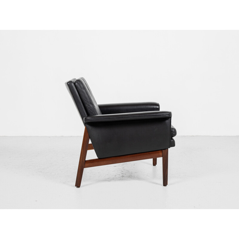 Mid century Danish armchair in rosewood and leather by Finn Juhl for France and Søn, 1960s