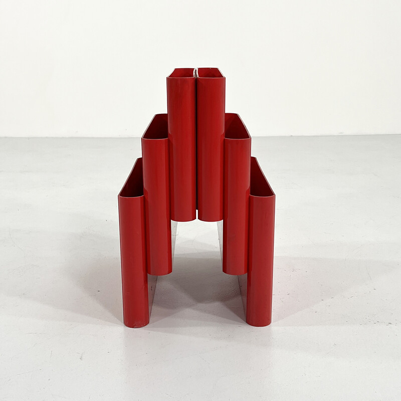 Vintage red magazine rack by Giotto Stoppino for Kartell, 1970s