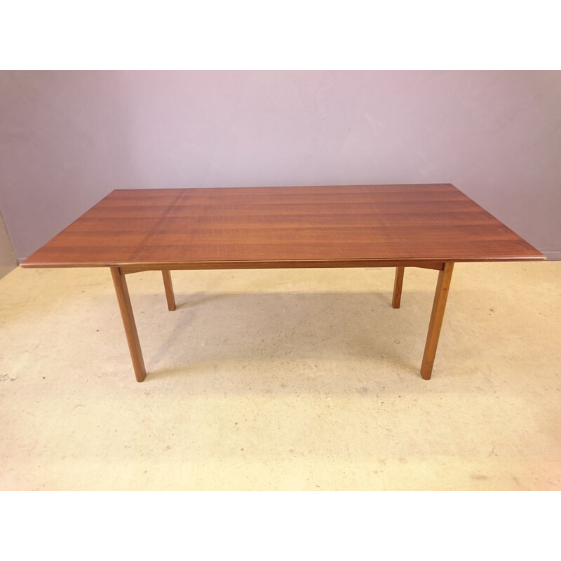 Scandinavian extendable dining table in Rio rosewood - 1950s