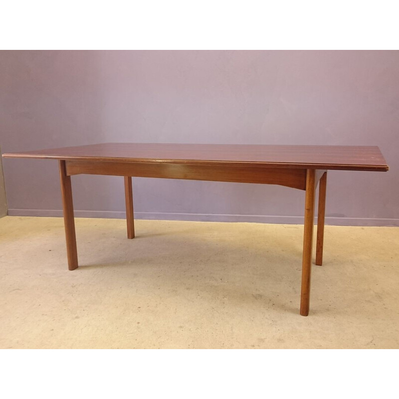 Scandinavian extendable dining table in Rio rosewood - 1950s