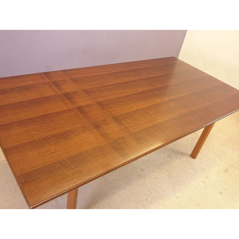 Scandinavian extendable dining table in Rio rosewood - 1950s