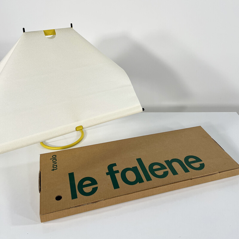 Vintage "Le Falene" tafellamp in gelakt staal en stof van Piero De Martini voor Arteluce, jaren 1980