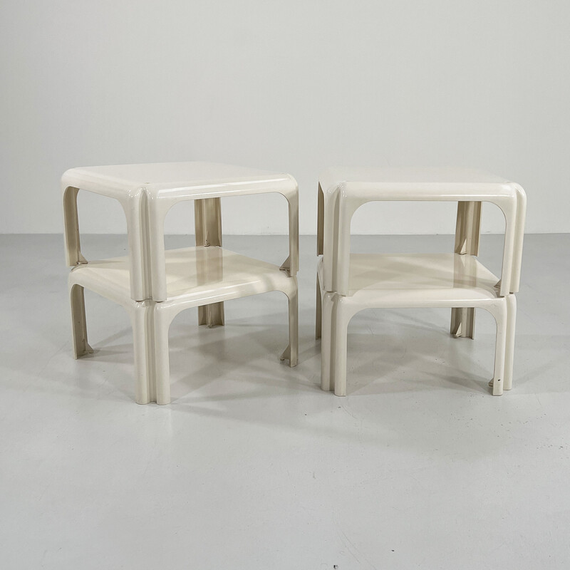 Set van 4 vintage Elena stapelbare tafels in wit plastic van Vico Magistretti voor Artemide, 1970.
