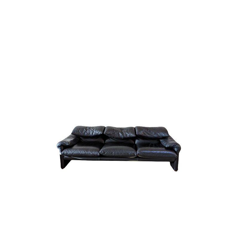 3 seater vintage maralunga leather sofa by Vico Magistretti for Cassina