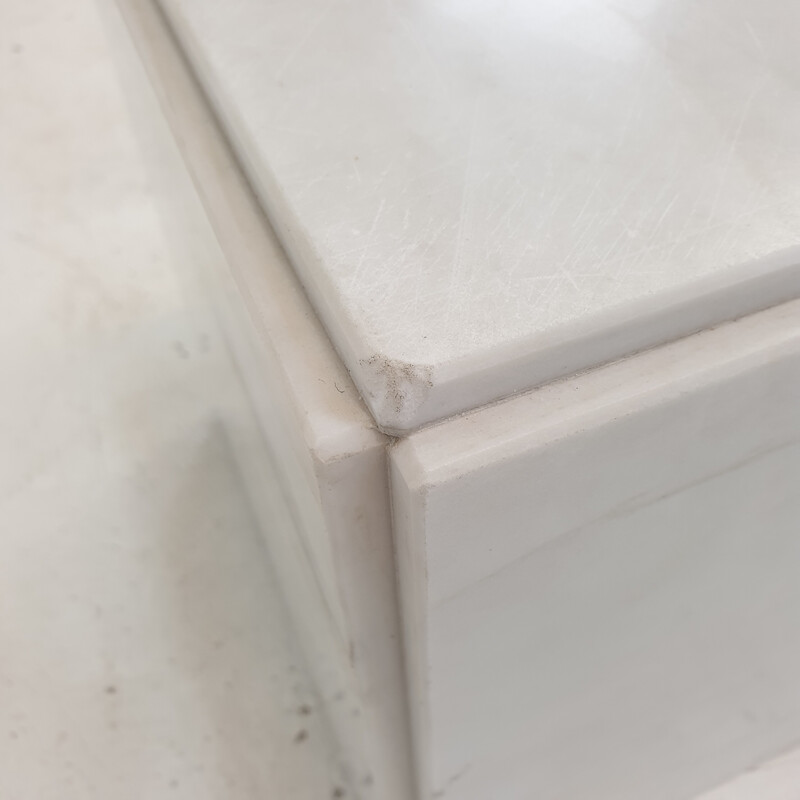 Pareja de mesas auxiliares vintage de mármol, Italia años 80