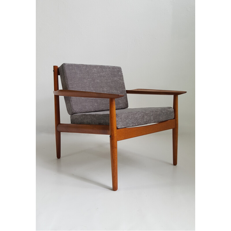 Scandinavian armchair by Arne Vodder for Glostrup Mobelfabrik - 1960s